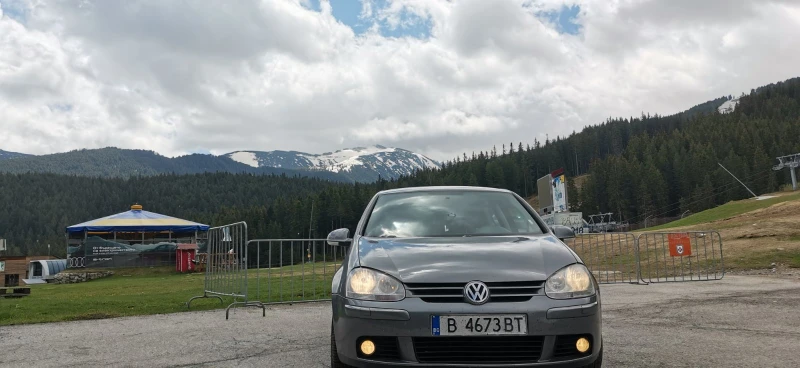 VW Golf 1.6i, снимка 1 - Автомобили и джипове - 48452471