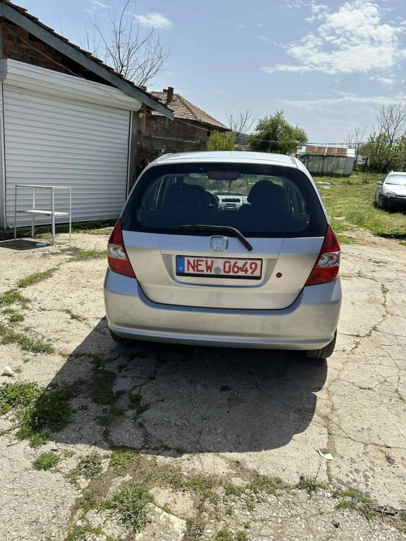 Honda Jazz, снимка 3 - Автомобили и джипове - 53147594