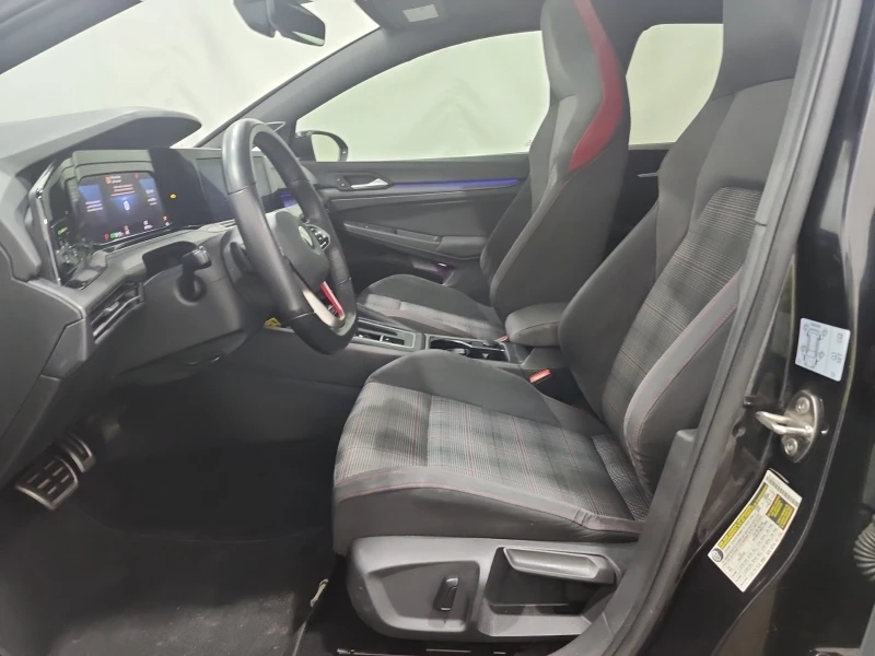 VW Golf GTI/LANE ASSIST/DIGITAL/КАМЕРА/ПОДГРЕВ, снимка 8 - Автомобили и джипове - 52733329