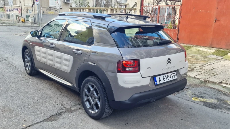 Citroen C4 Cactus 61000 км. РЕАЛНИ КИЛОМЕТРИ , снимка 2 - Автомобили и джипове - 52906616