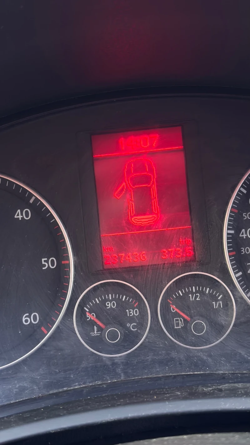 VW Golf, снимка 12 - Автомобили и джипове - 53309770