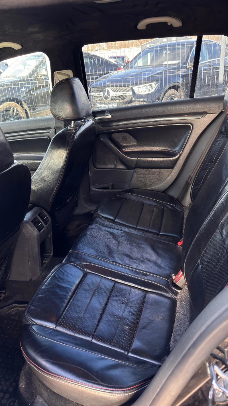 VW Golf, снимка 7 - Автомобили и джипове - 53309770
