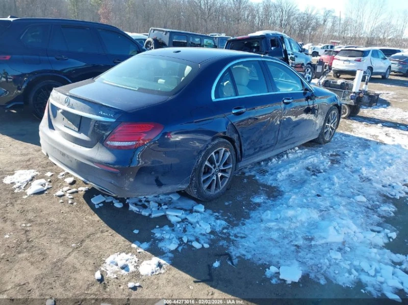 Mercedes-Benz E 400 3l 4Matic, снимка 4 - Автомобили и джипове - 53577156