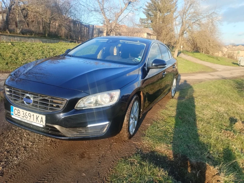 Volvo S60, снимка 2 - Автомобили и джипове - 53585793