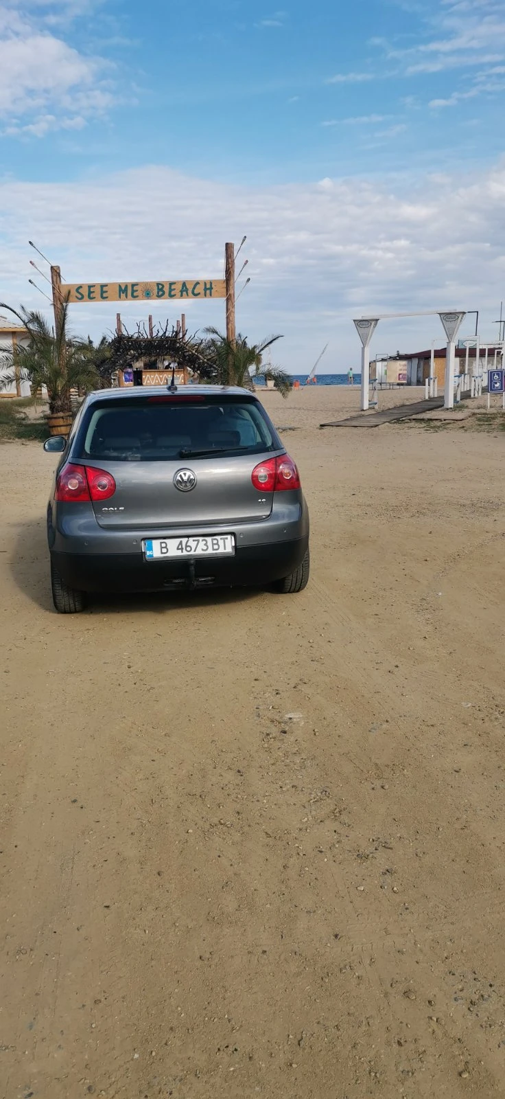 VW Golf 1.6i, снимка 2 - Автомобили и джипове - 48452471