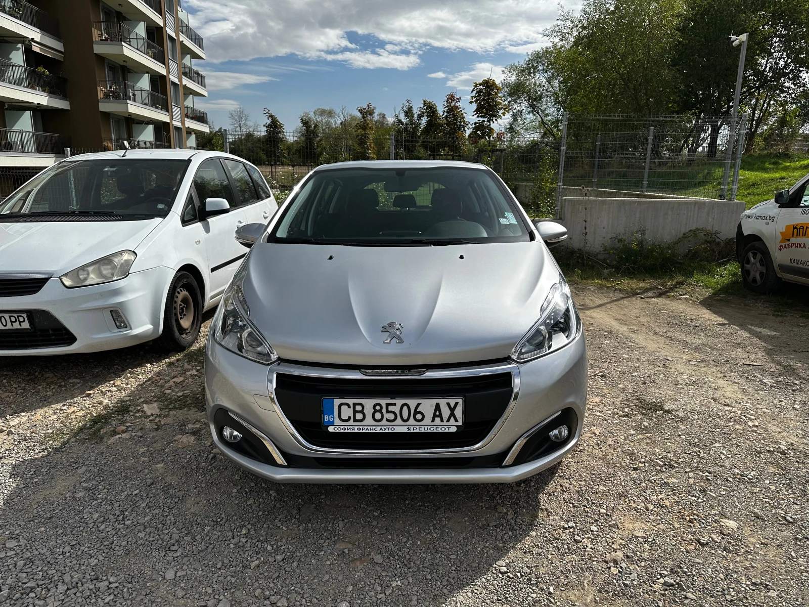 Peugeot 208 - [1] 