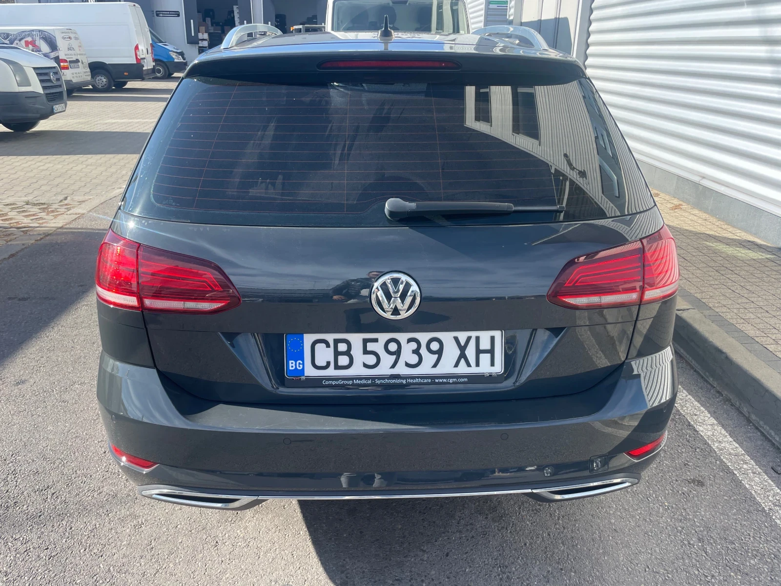 VW Golf 2.0TDI+ 150kc+ 7DSG+ Full Led+ Car Play+ Подгрев - изображение 4