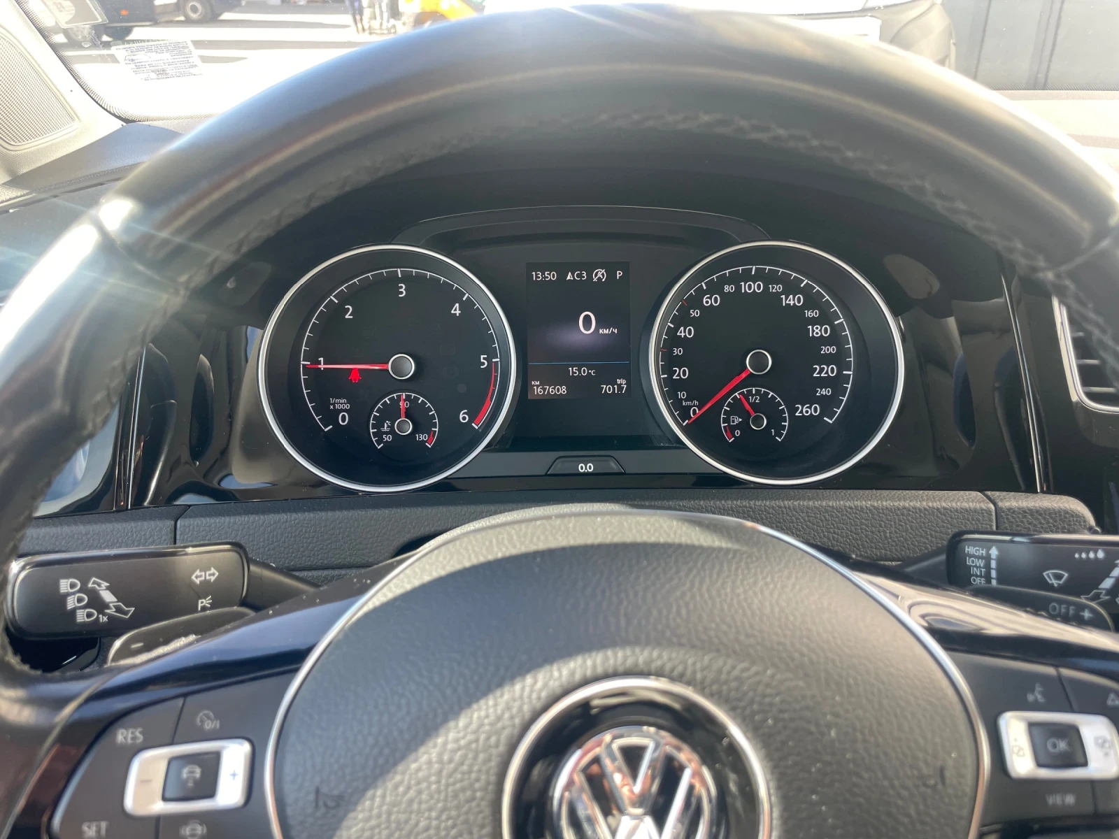 VW Golf 2.0TDI+ 150kc+ 7DSG+ Full Led+ Car Play+ Подгрев | Mobile.bg — изображение 13