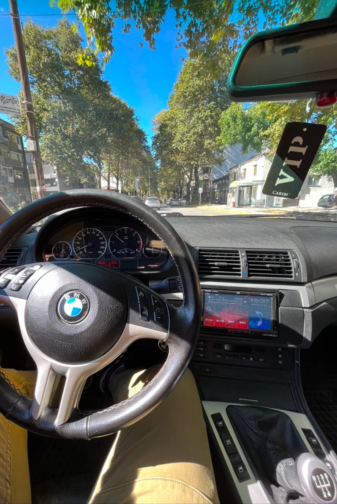 BMW 320 2.0 - изображение 3