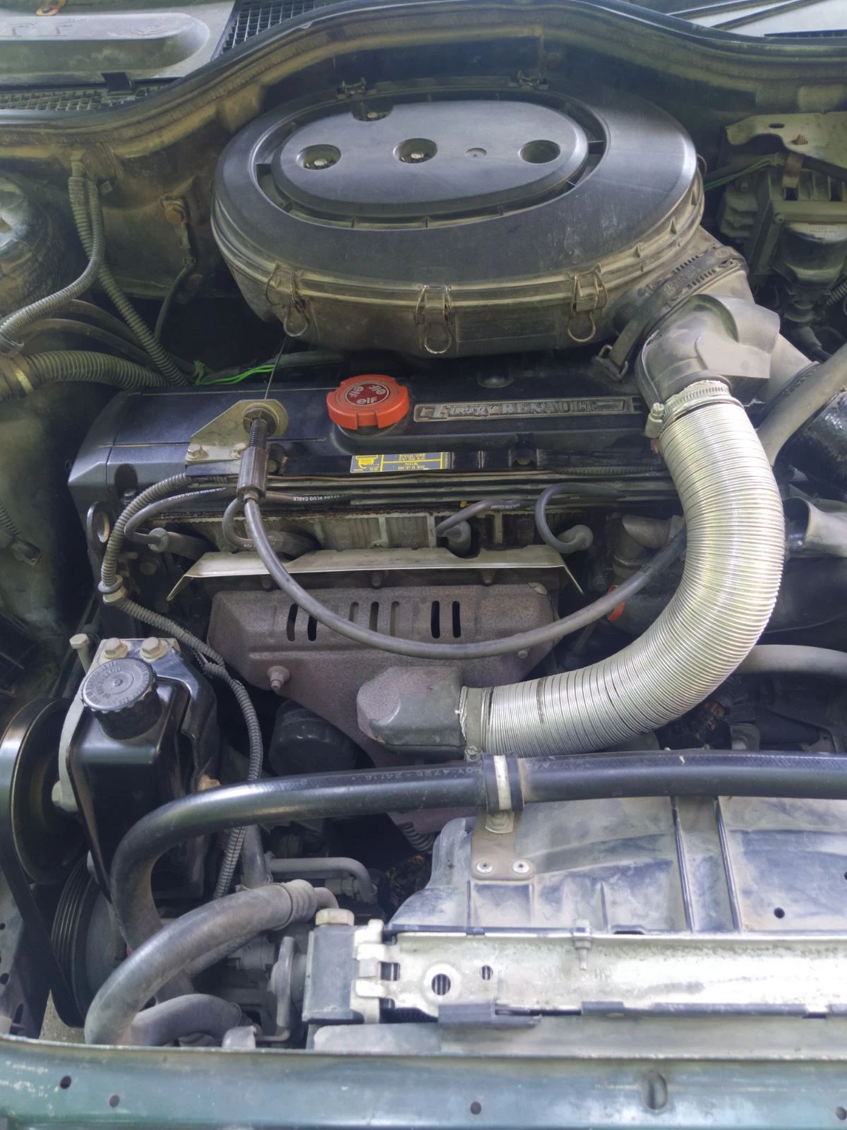 Renault 19 Chamade 1.4 Energy 75PS - изображение 9