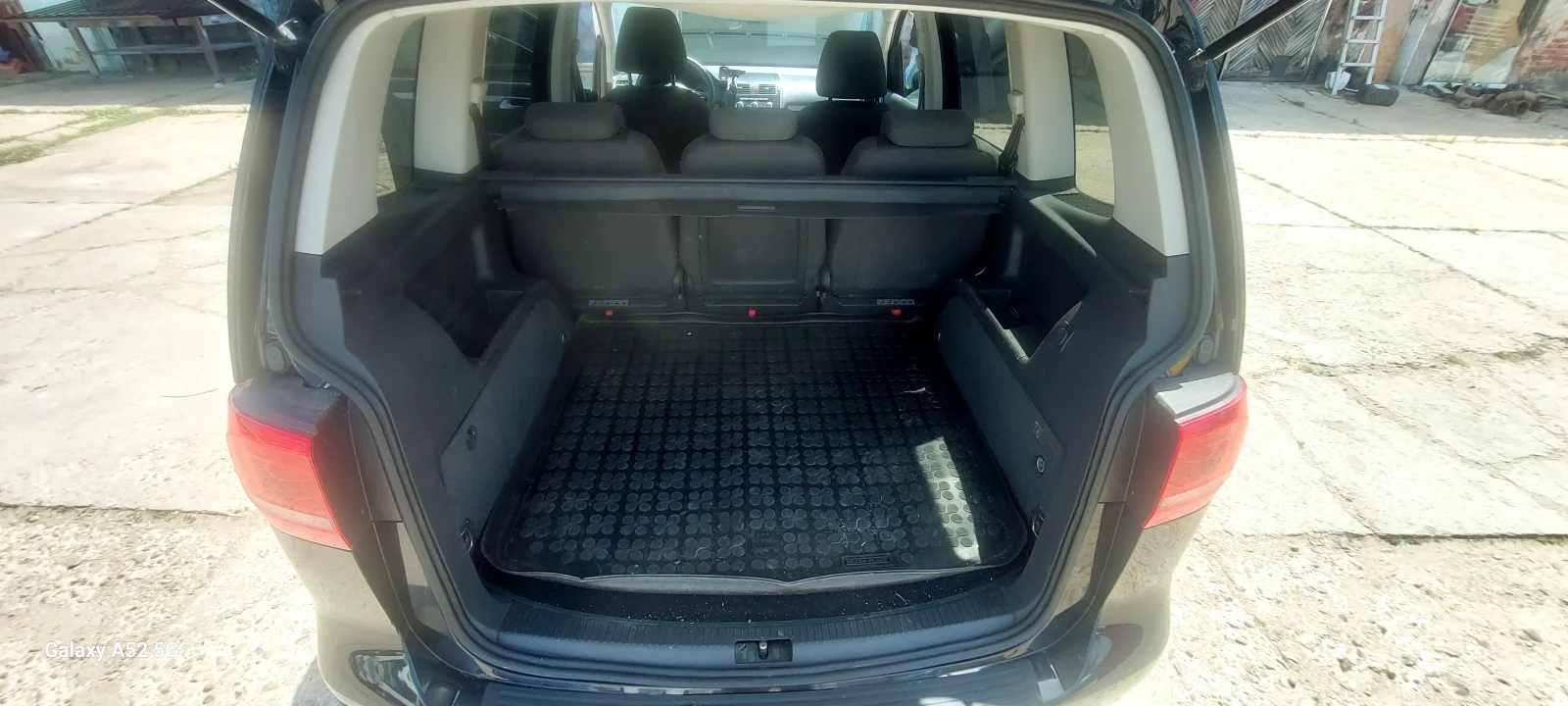 VW Touran  - изображение 8