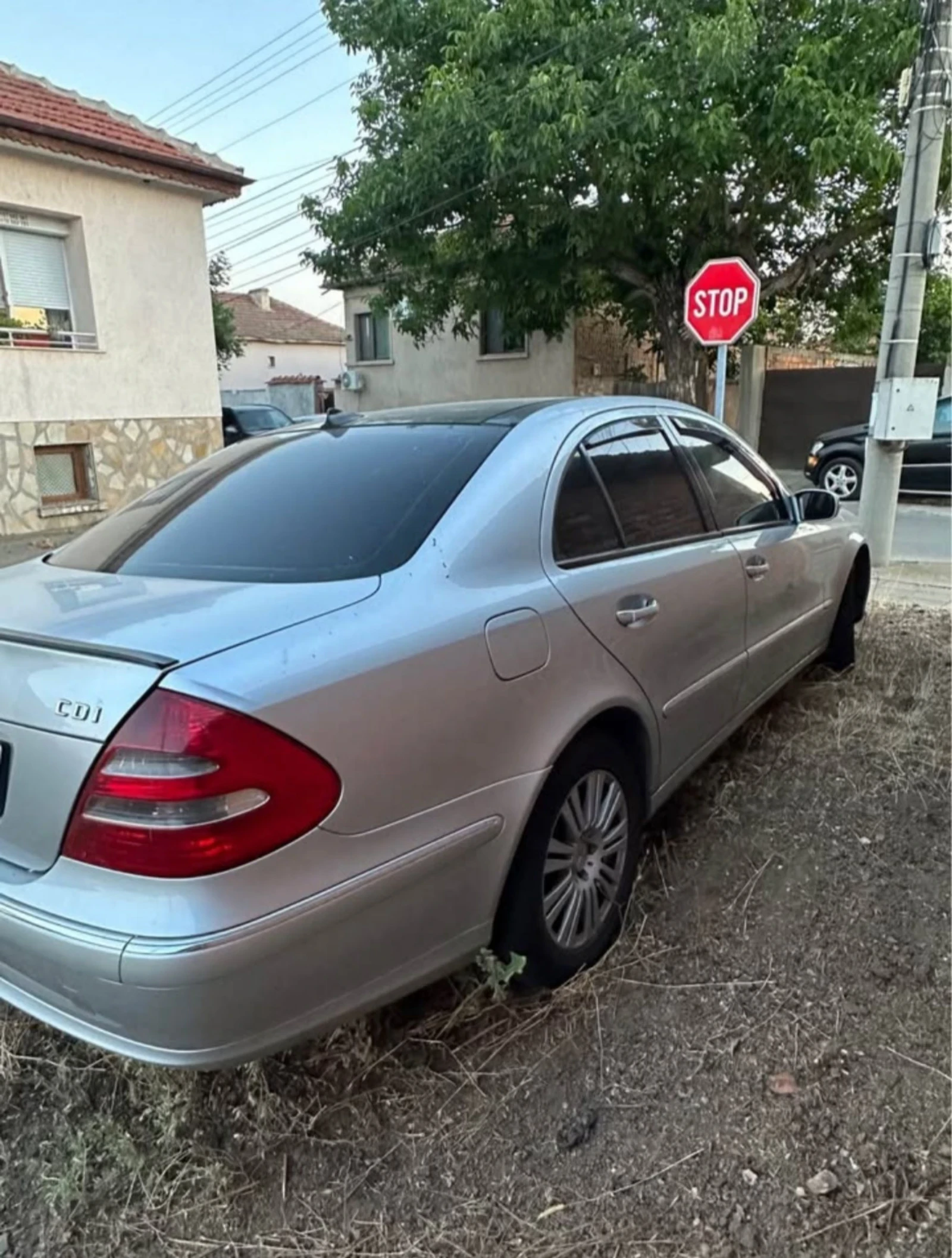 Mercedes-Benz E 270 2.7 CDI - изображение 6