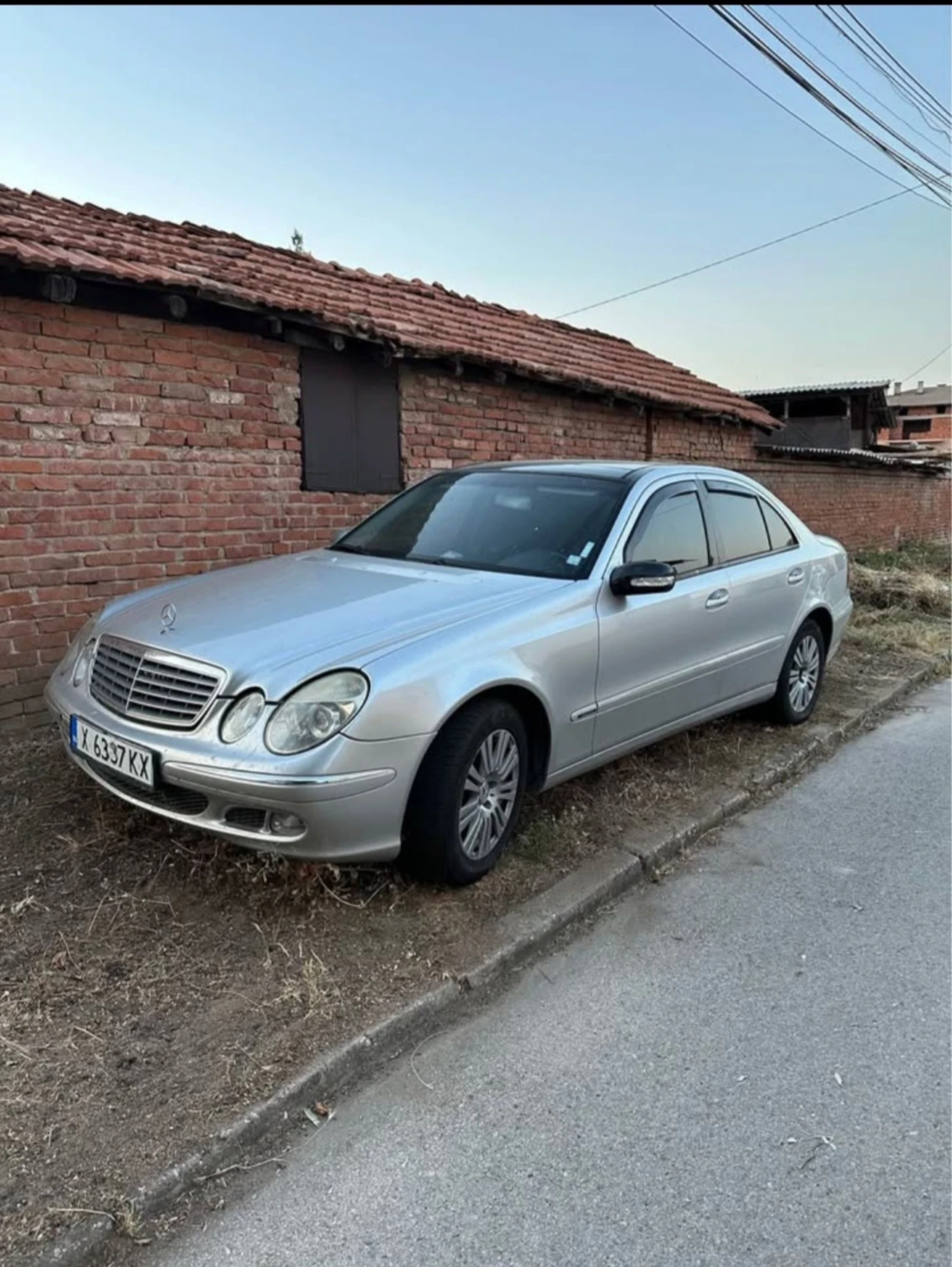 Mercedes-Benz E 270 2.7 CDI - изображение 4