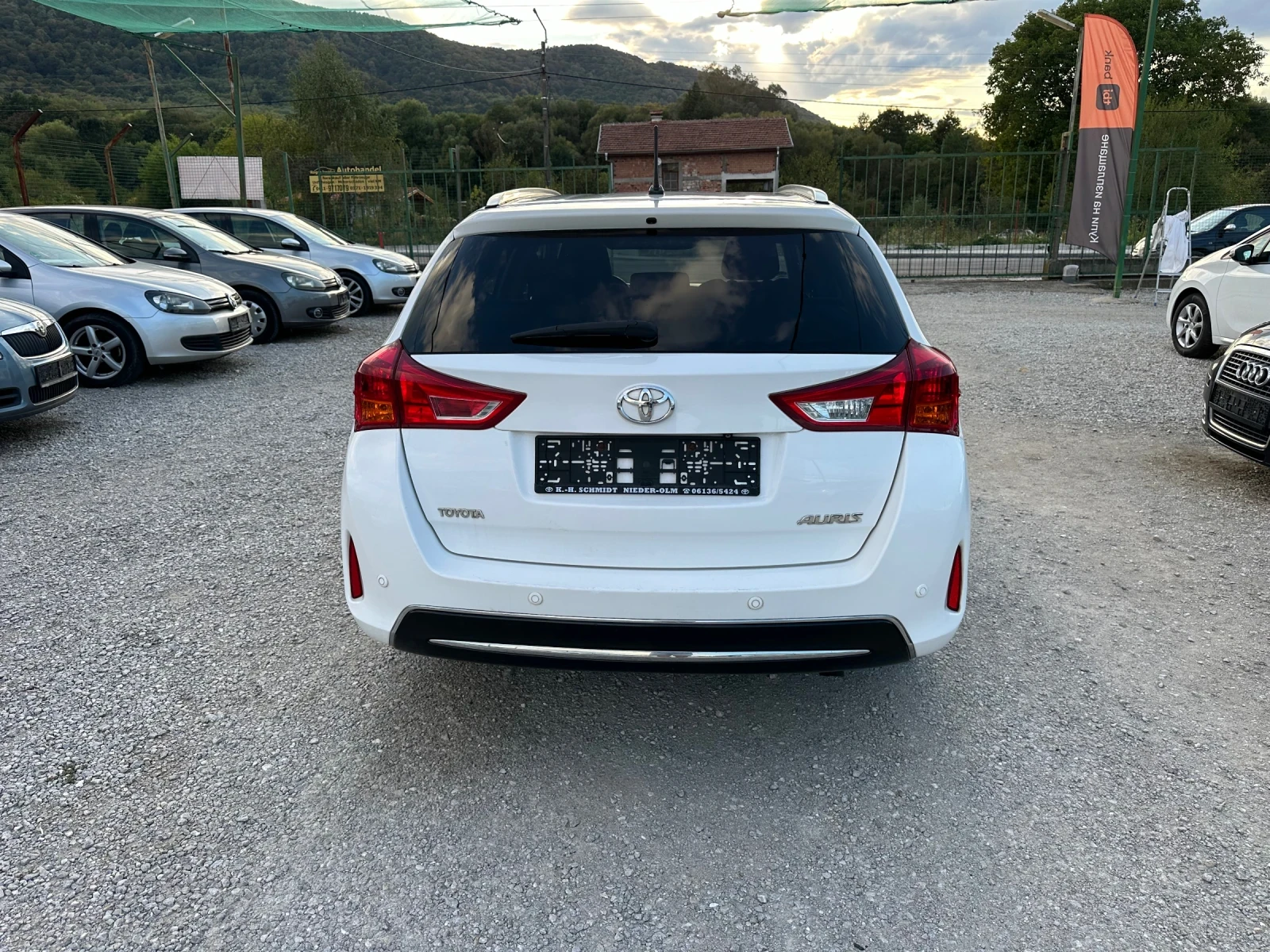 Toyota Auris 2.0 Д4Д камера/навигация - изображение 5