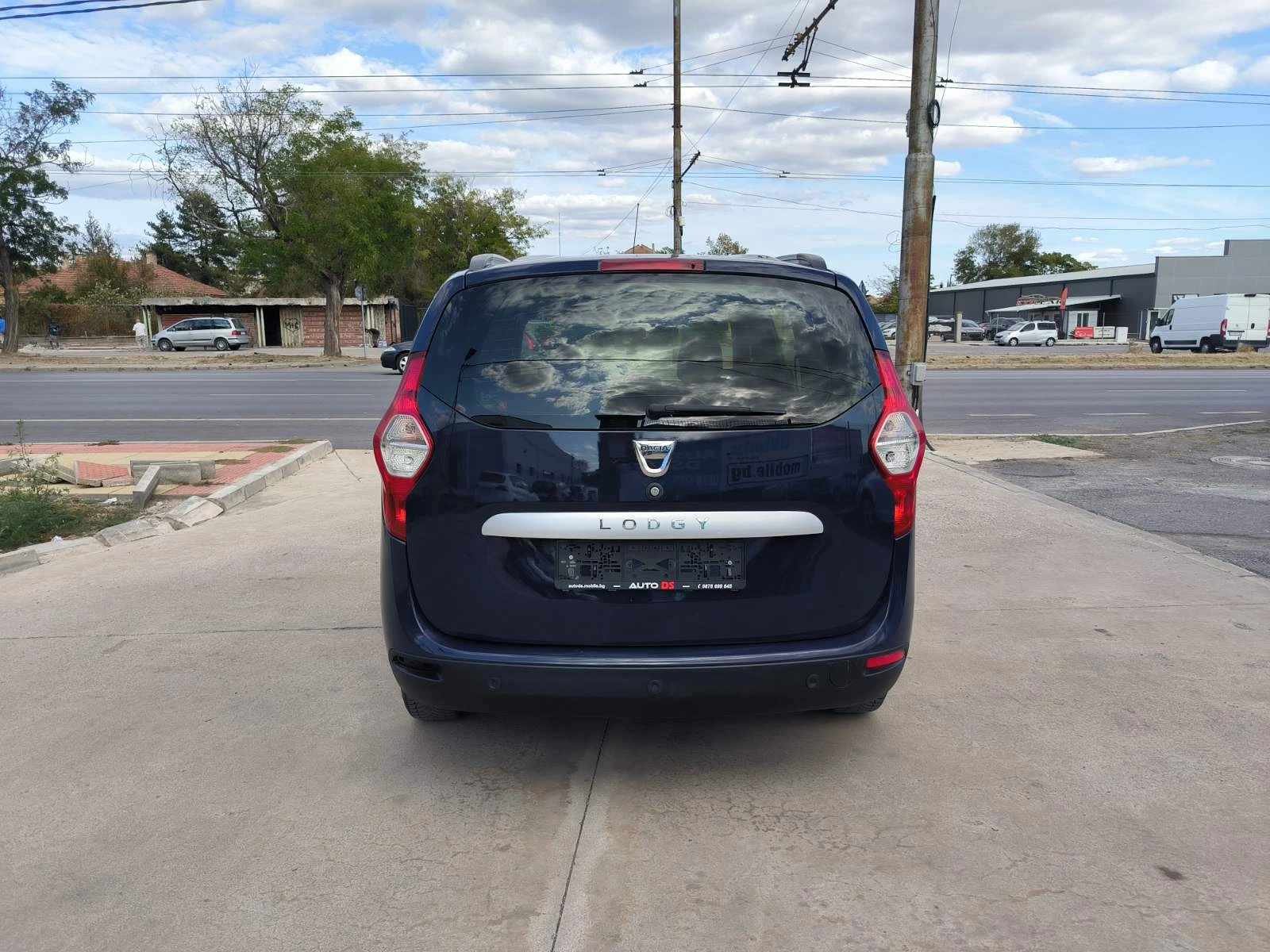 Dacia Lodgy 1.5d-Navi-6sk.-Euro-5B - изображение 6
