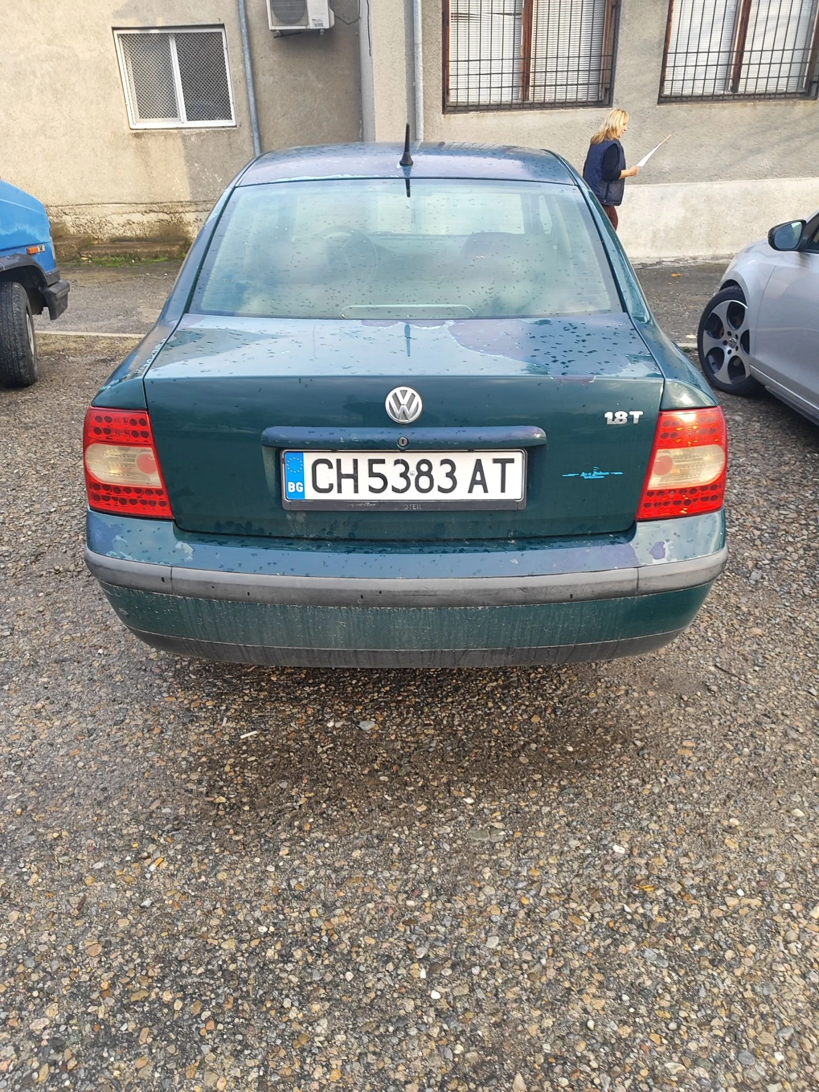 VW Passat 1, 8 | Mobile.bg   5