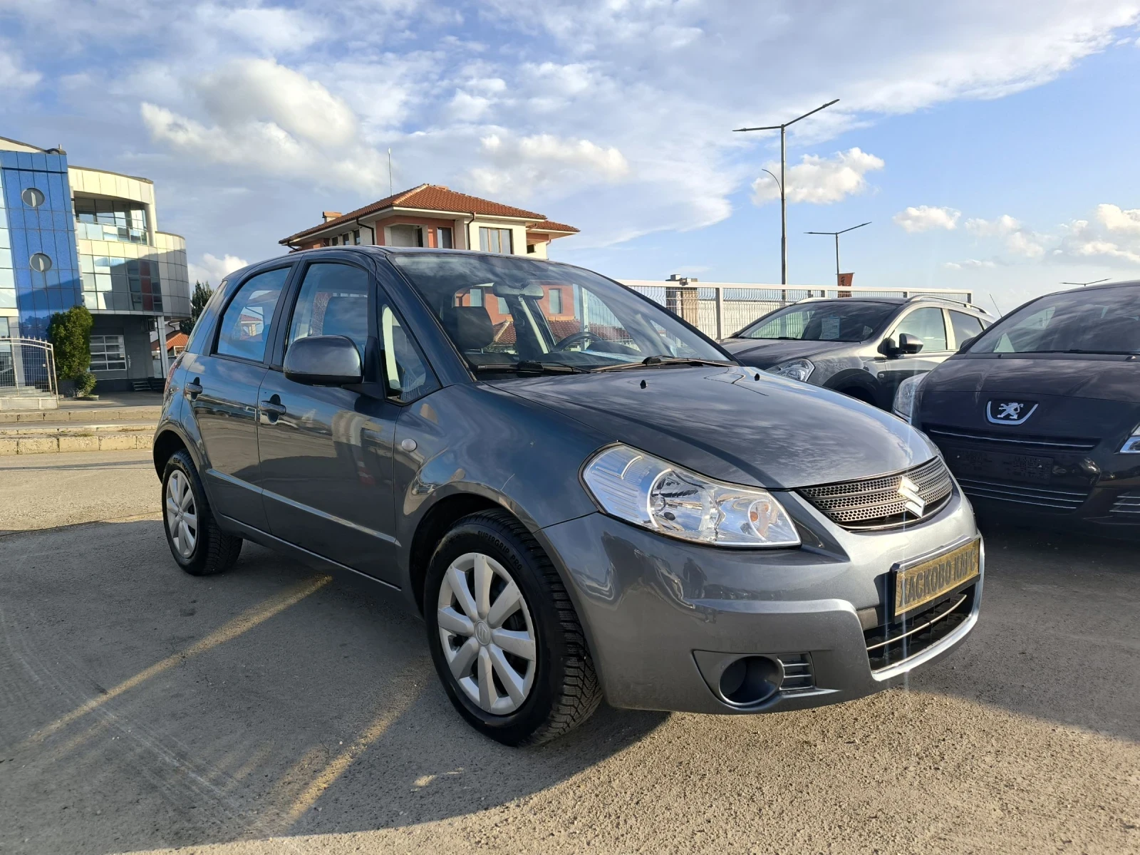 Suzuki SX4 1.6i - изображение 3