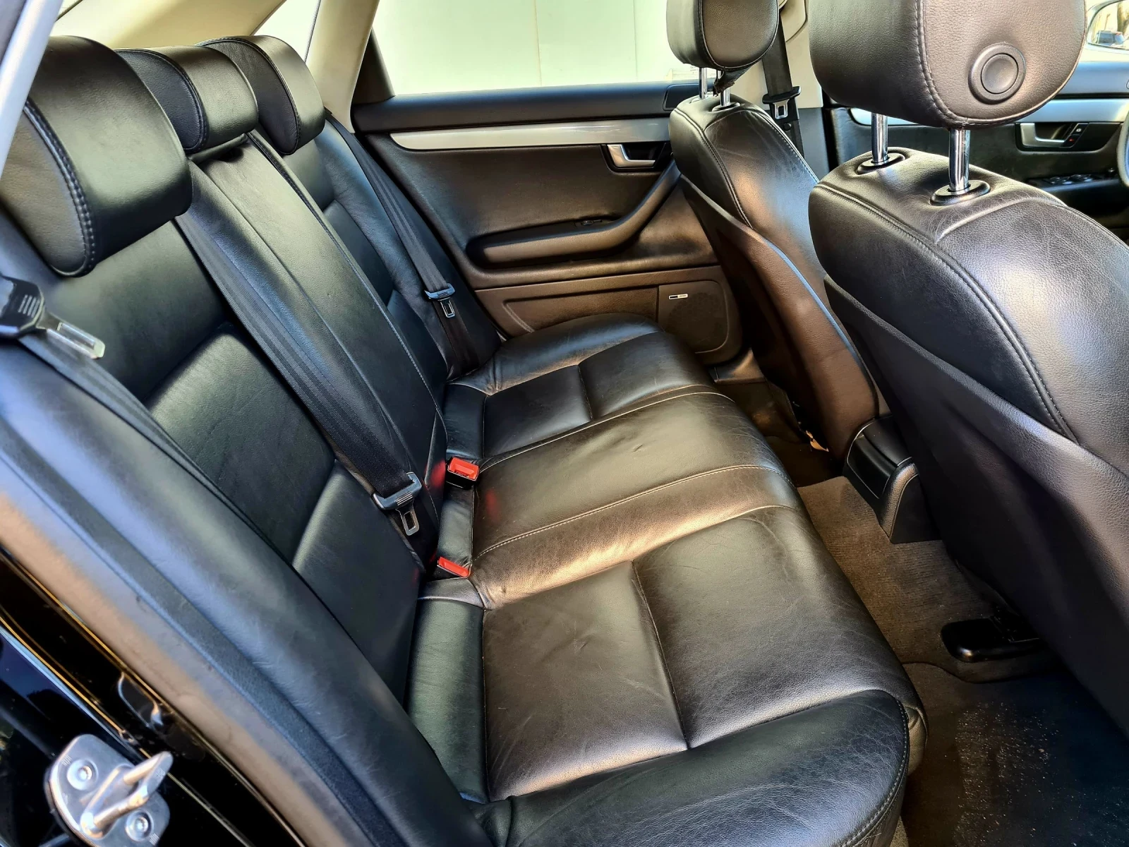 Audi A4 S4 2.0TFSI 200к.с НАВИГАЦИЯ 18 ЦОЛА 6 СКОРОСТИ  - изображение 8