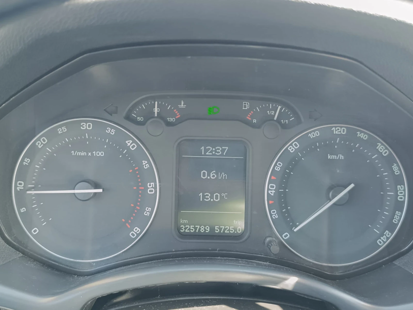 Skoda Octavia SCOUT, снимка 2 - Автомобили и джипове - 53807408
