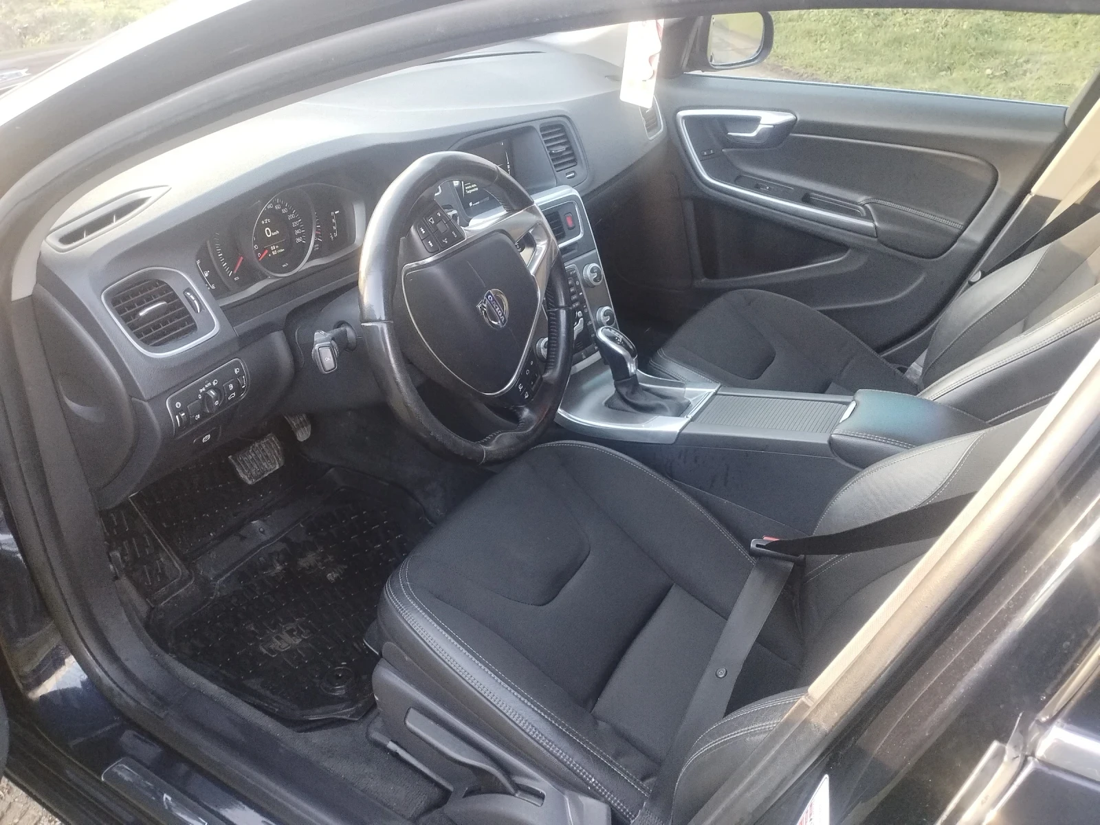 Volvo S60  - изображение 4