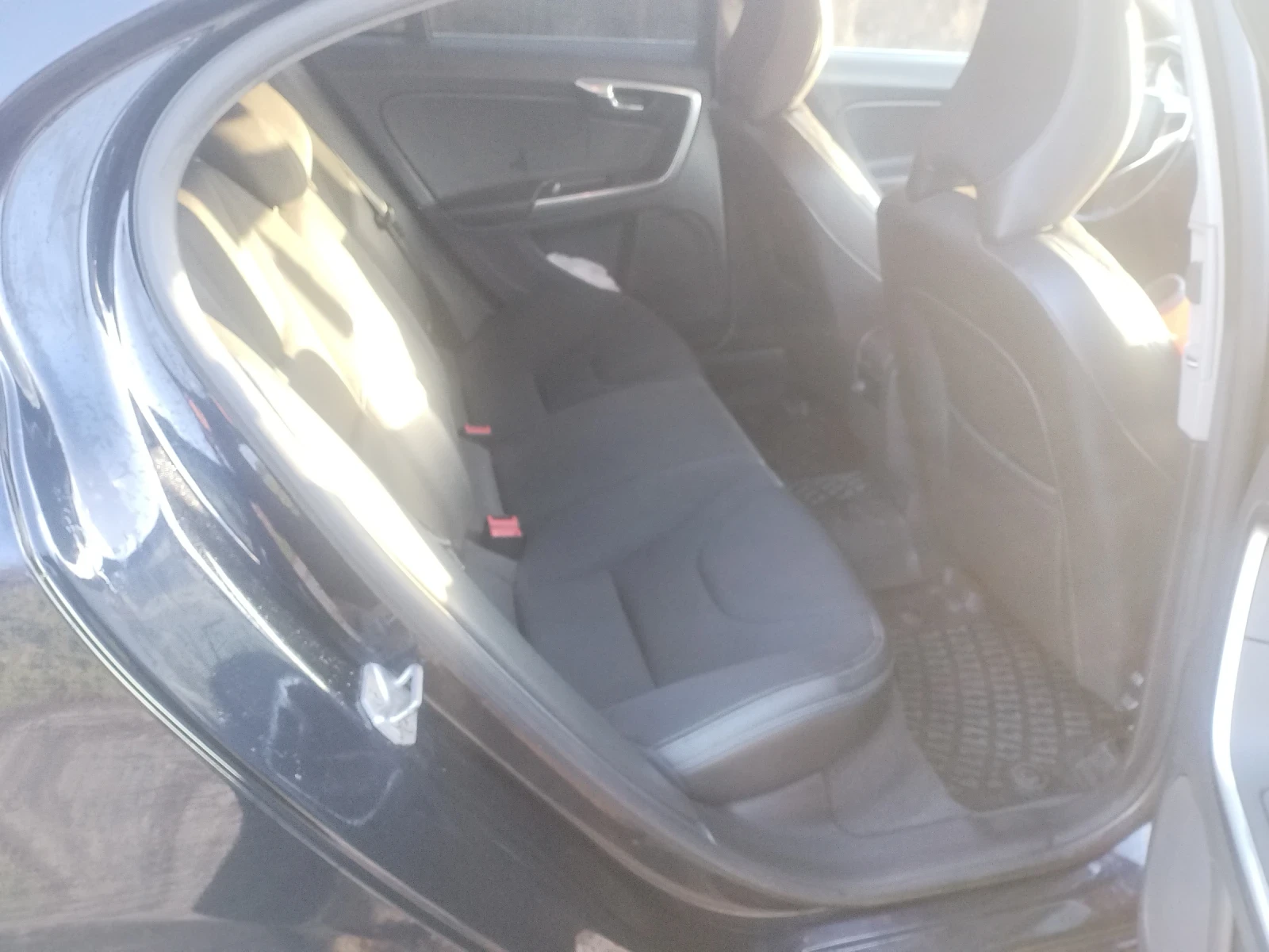 Volvo S60  - изображение 5