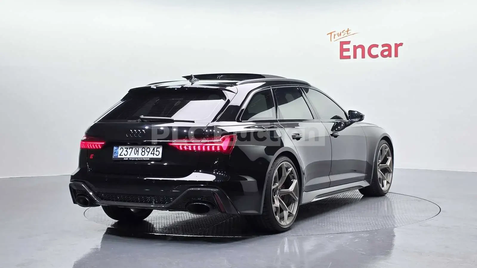 Audi Rs6 2025* FULL* КРАЙНА ЦЕНА, снимка 3 - Автомобили и джипове - 53947622