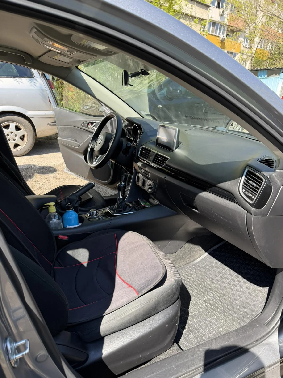 Mazda 3 Skyactiv 2.0, снимка 9 - Автомобили и джипове - 54246554