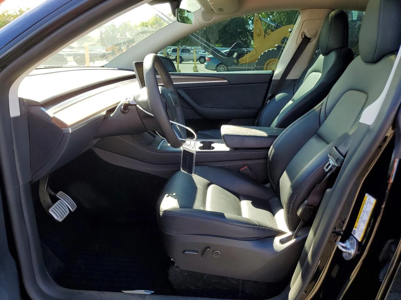 Tesla Model Y, снимка 7 - Автомобили и джипове - 54273374