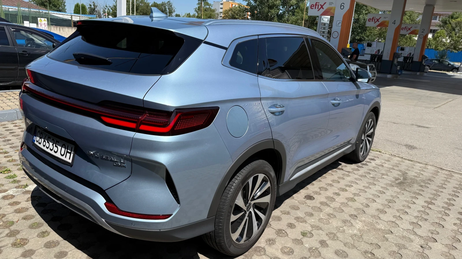 BYD Seal BYD Seal U DM-i AWD Design | 324 к.с. | Гаранция д, снимка 4 - Автомобили и джипове - 55423581