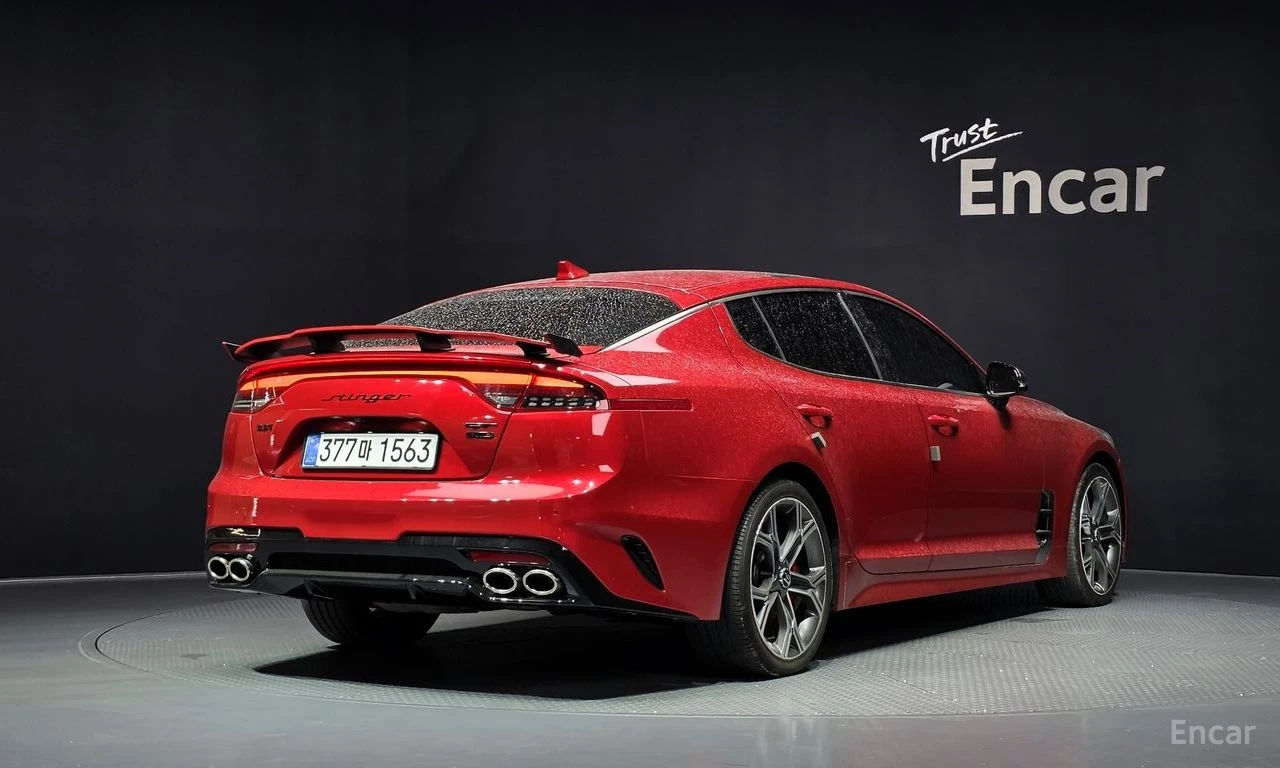 Kia Stinger 3.3 GT AWD* DISTRONIC* LEXICON* 360* ХЕДЪП* PANO* , снимка 3 - Автомобили и джипове - 55665792