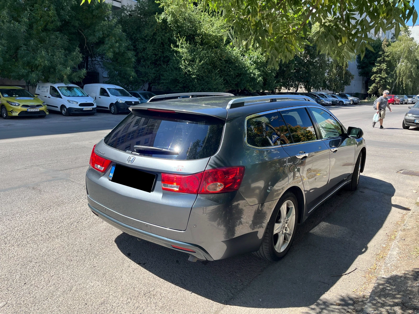 Honda Accord, снимка 2 - Автомобили и джипове - 55696266
