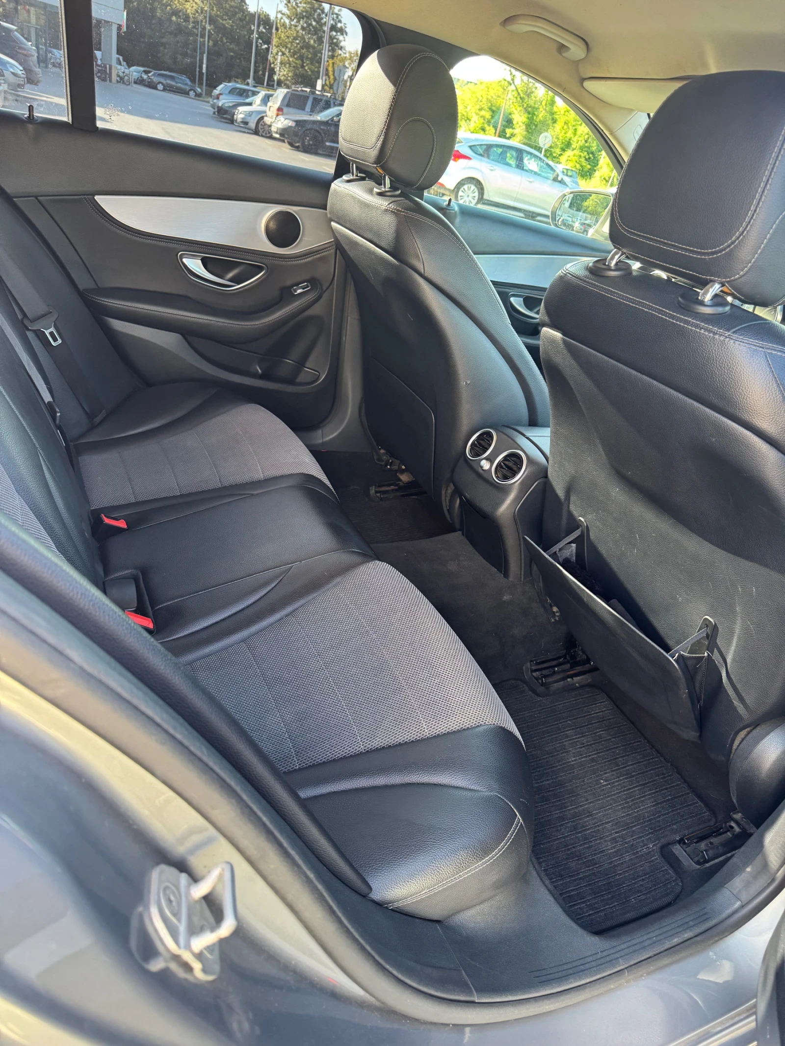 Mercedes-Benz C 220 2.2 дизел 170к.с., снимка 8 - Автомобили и джипове - 55937470