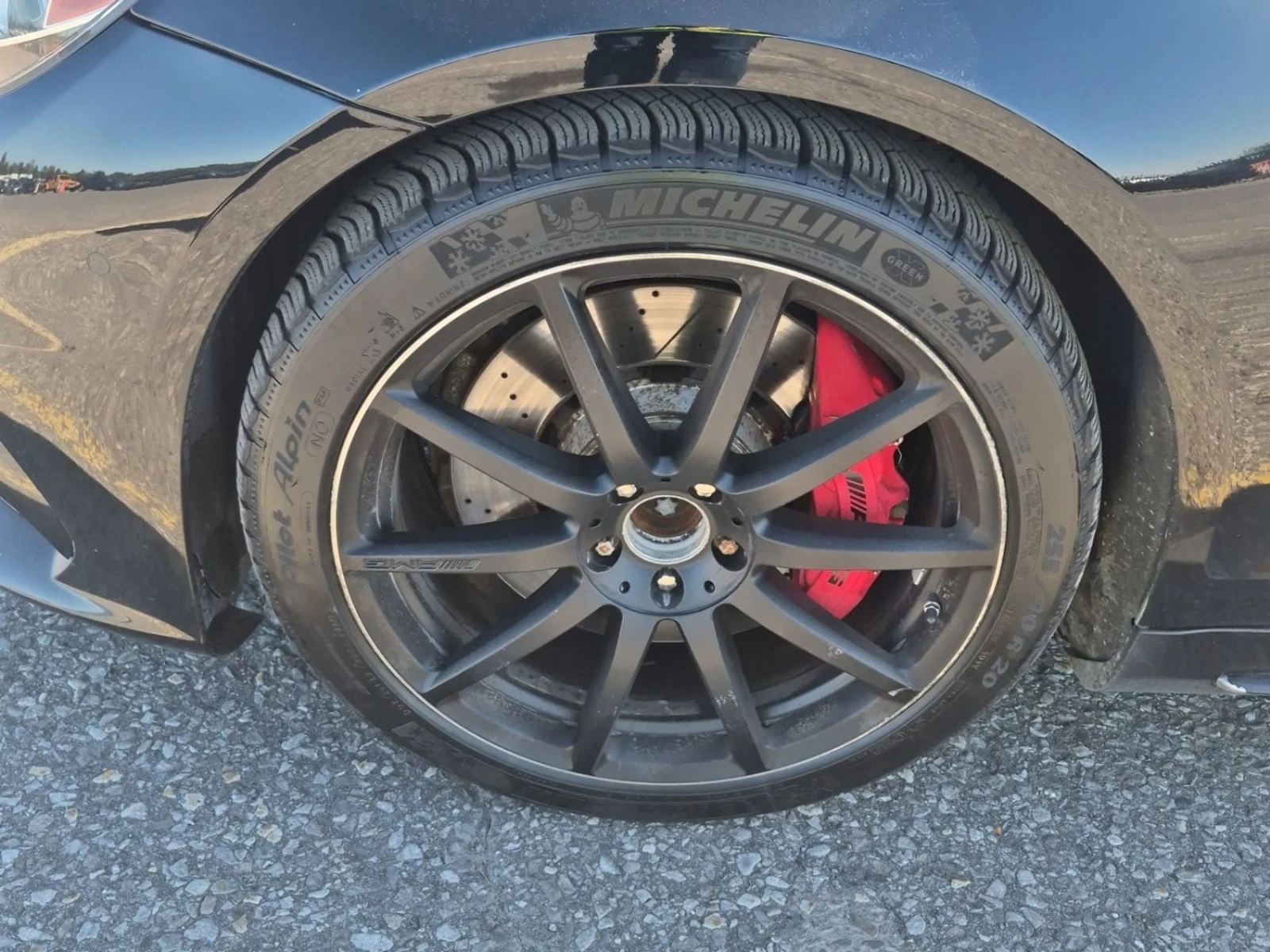 Mercedes-Benz S 63 AMG * Панорама * Head-up * АвтоКредит (ЦЕНА ДО БГ), снимка 8 - Автомобили и джипове - 56183607
