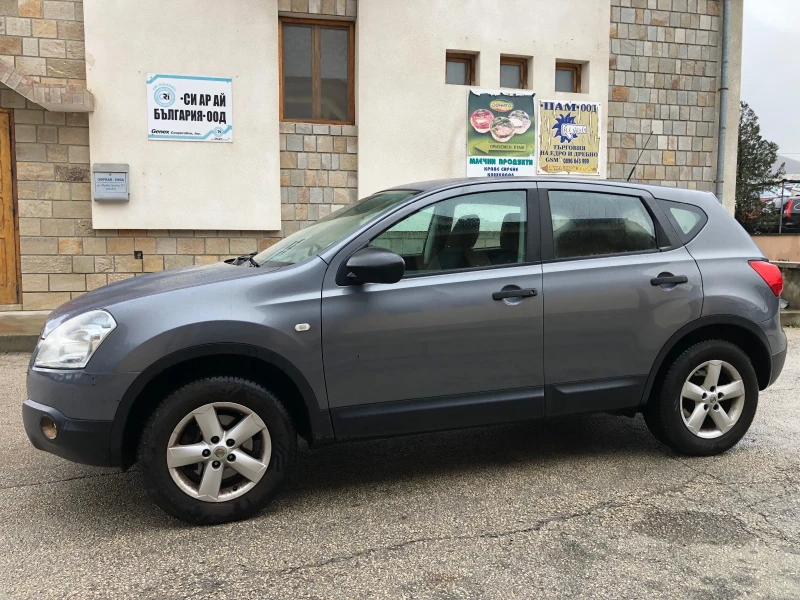 Nissan Qashqai 1.6i БЕНЗИН, снимка 7 - Автомобили и джипове - 48297600