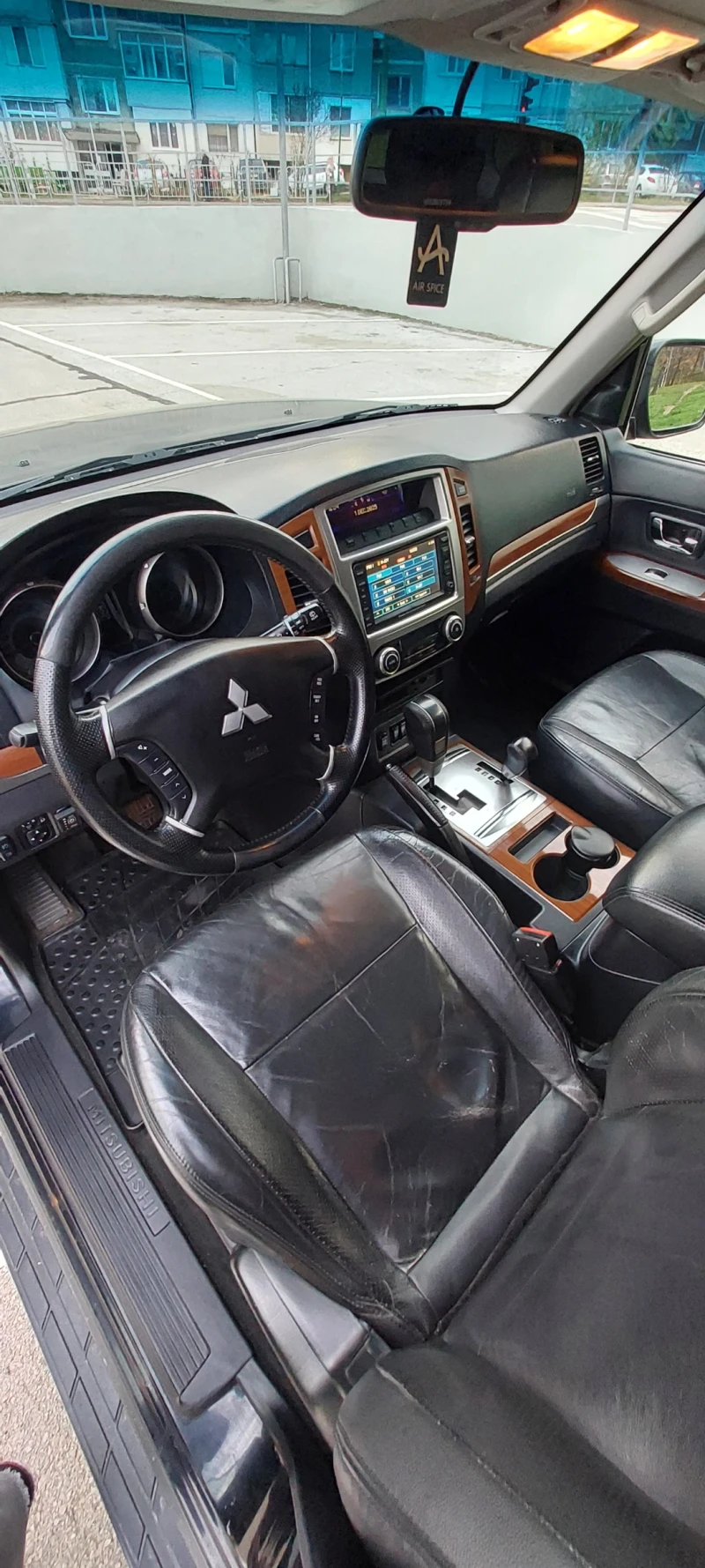 Mitsubishi Pajero 3.8, V6, Full, Gas, 7- местен, снимка 8 - Автомобили и джипове - 52631803