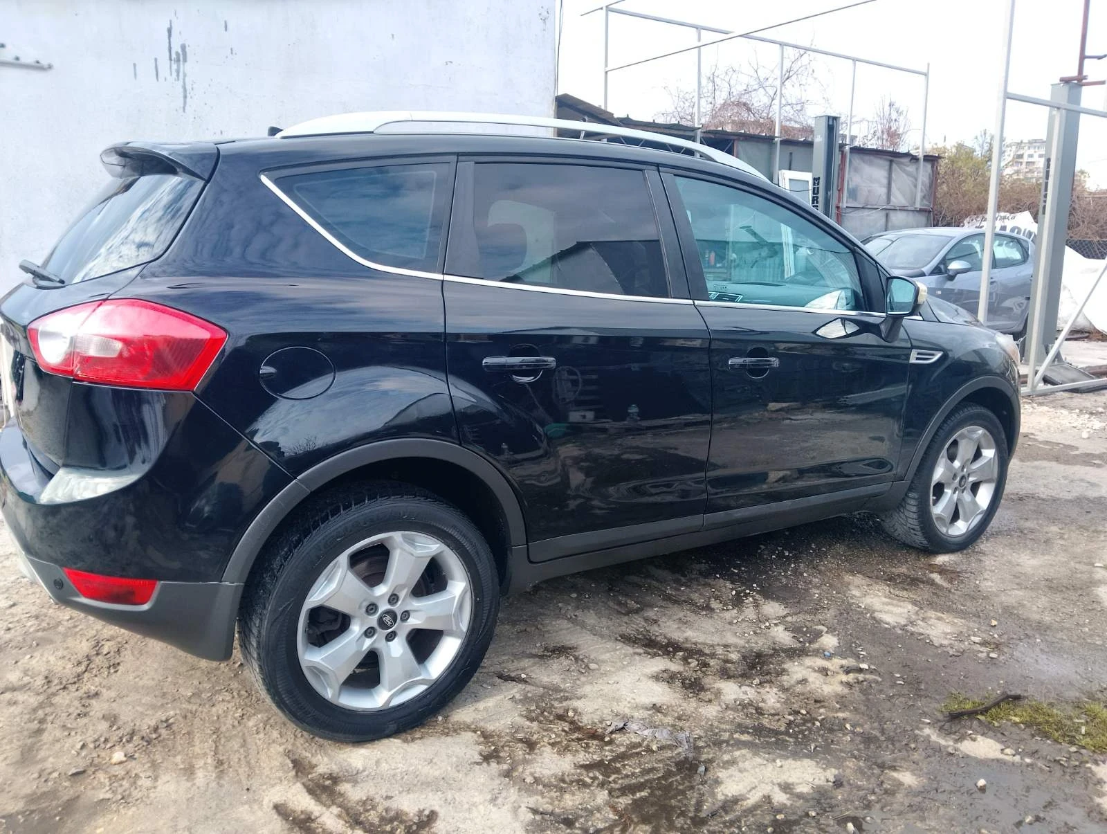 Ford Kuga 2.0Dizel - изображение 5