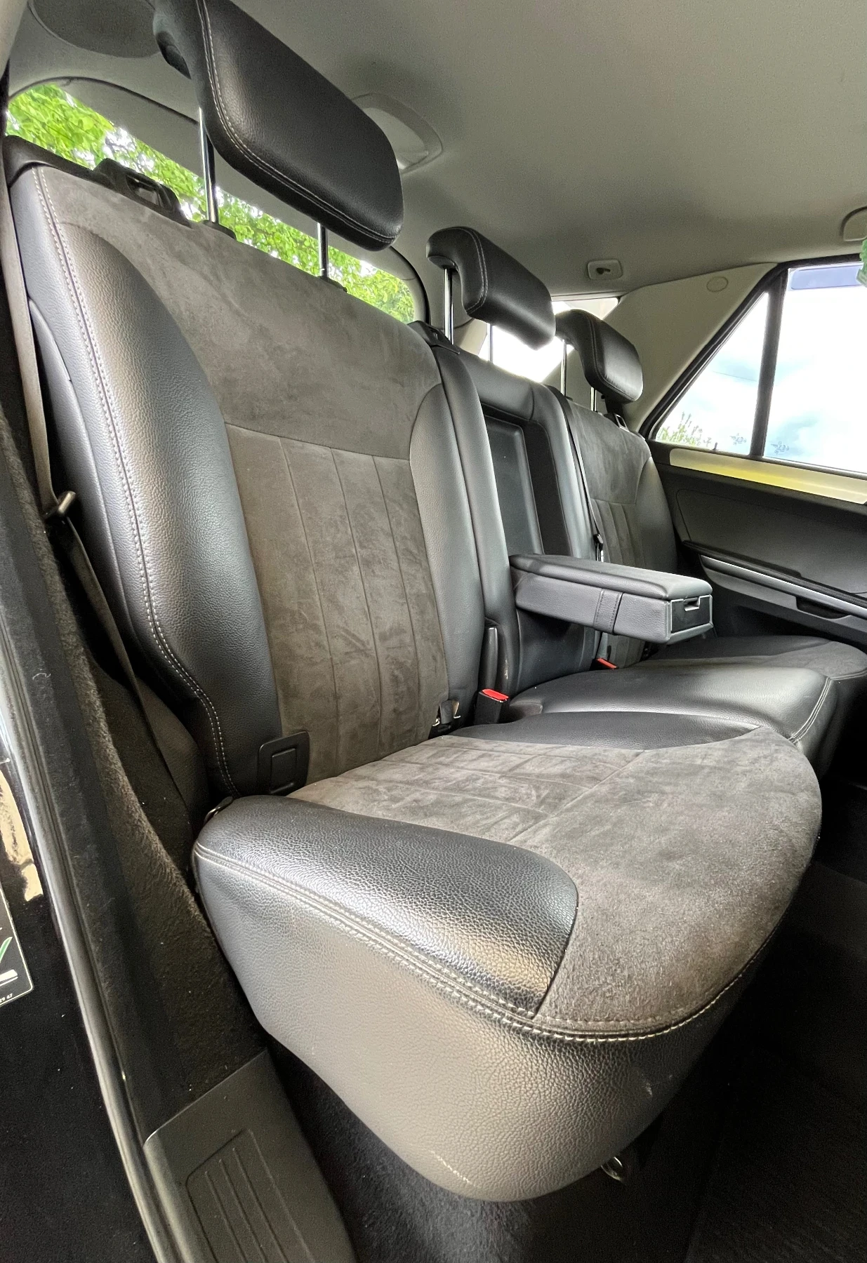 Mercedes-Benz ML 320 4-MATIC* NAVI* ШИБЕДАХ* TOP* СОБСТВЕН ЛИЗИНГ - изображение 8