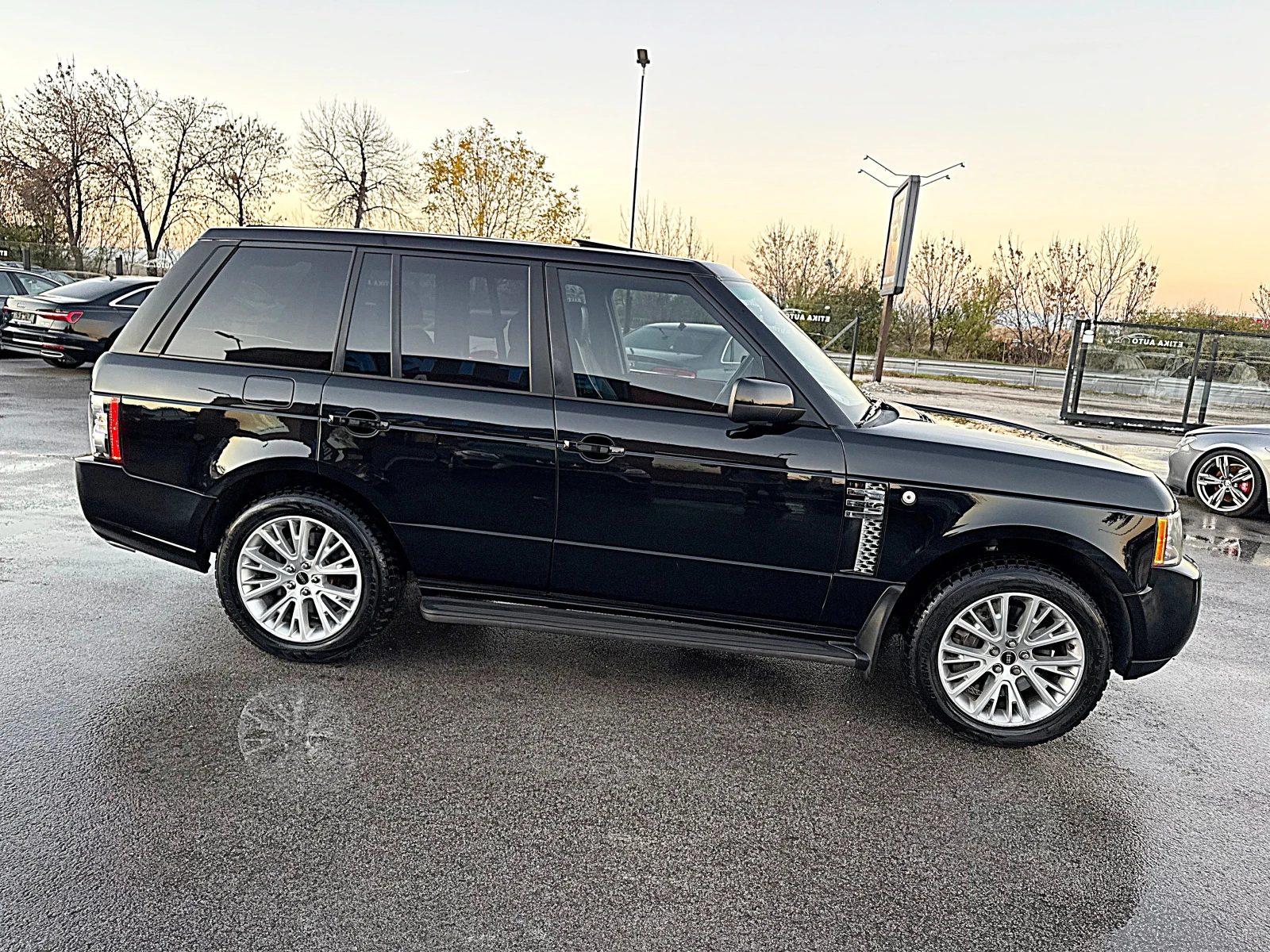 Land Rover Range rover AUTOBIOGRAPHY-MONITORI-BIXENON-LED-ПОРЪЧКОВ-FULL ! - изображение 2