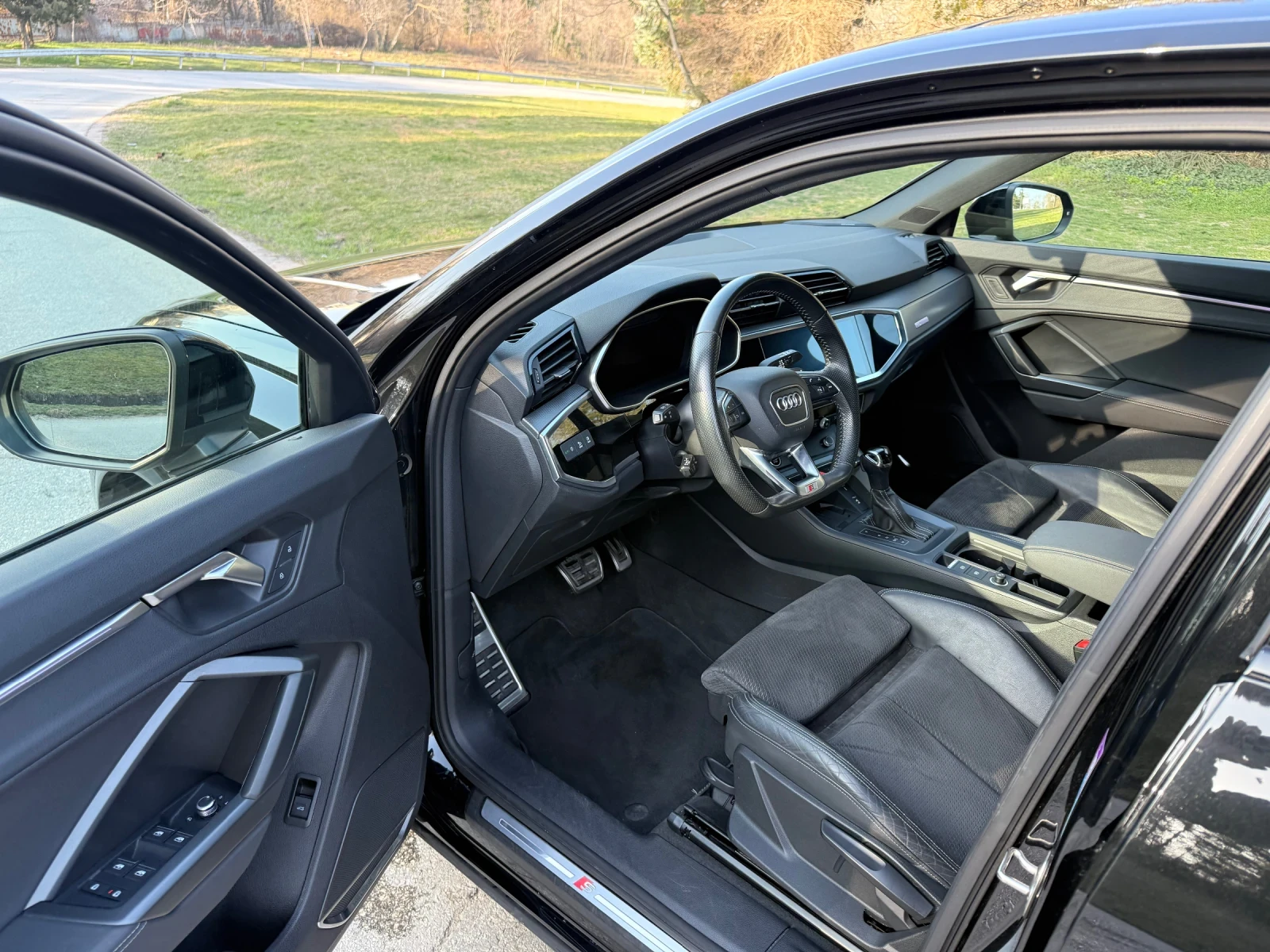 Audi Q3 Sportback S line, снимка 5 - Автомобили и джипове - 53952258