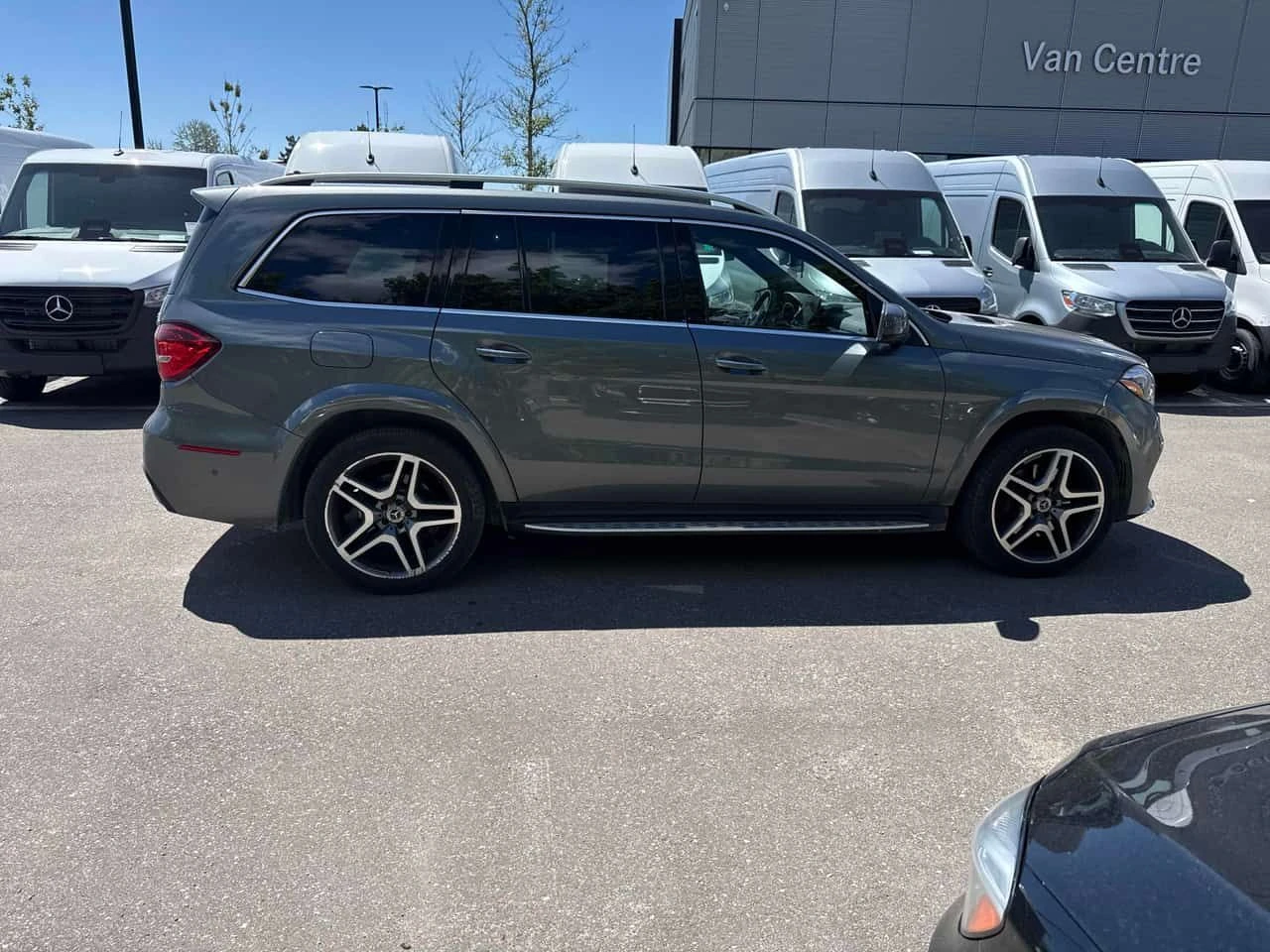 Mercedes-Benz GLS 450 | DISTRONIC | 360 | HARMAN KARDON | ОБДУХВАНЕ | , снимка 3 - Автомобили и джипове - 54796512