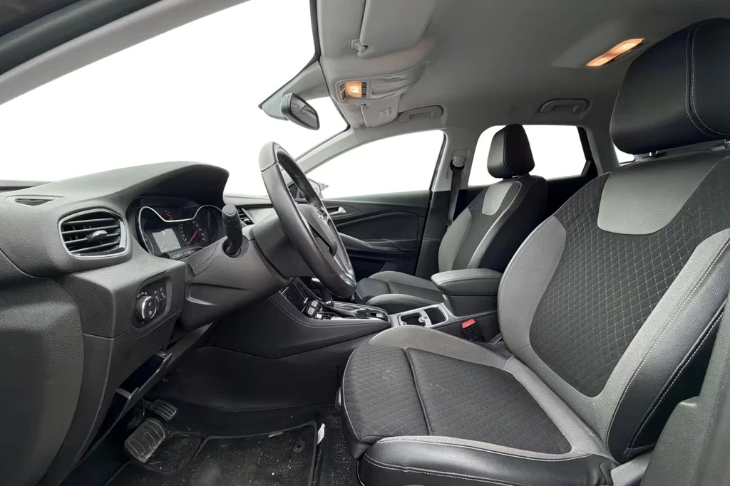 Opel Crossland X 1.6d aut. 120ps DK, снимка 16 - Автомобили и джипове - 54898221