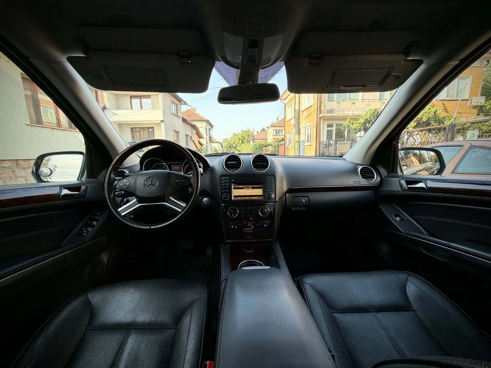 Mercedes-Benz GL 550, снимка 13 - Автомобили и джипове - 55891021