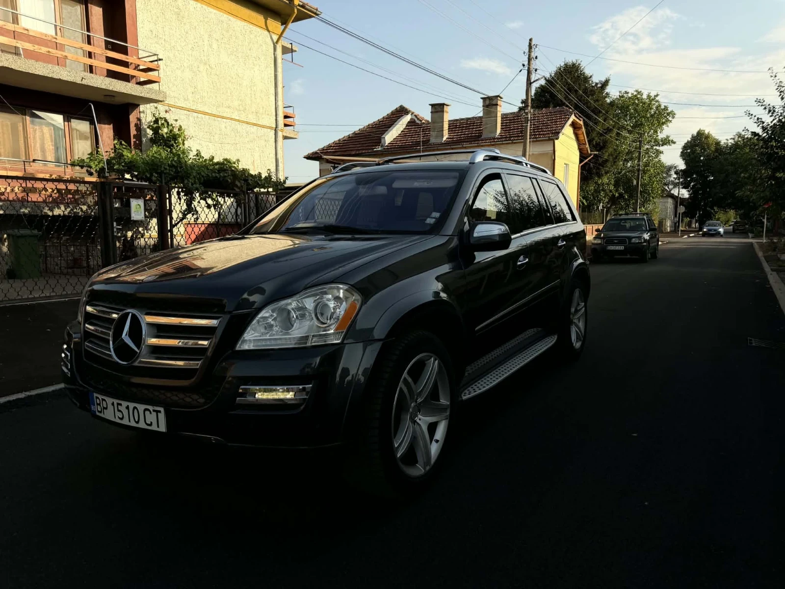 Mercedes-Benz GL 550, снимка 2 - Автомобили и джипове - 55891021