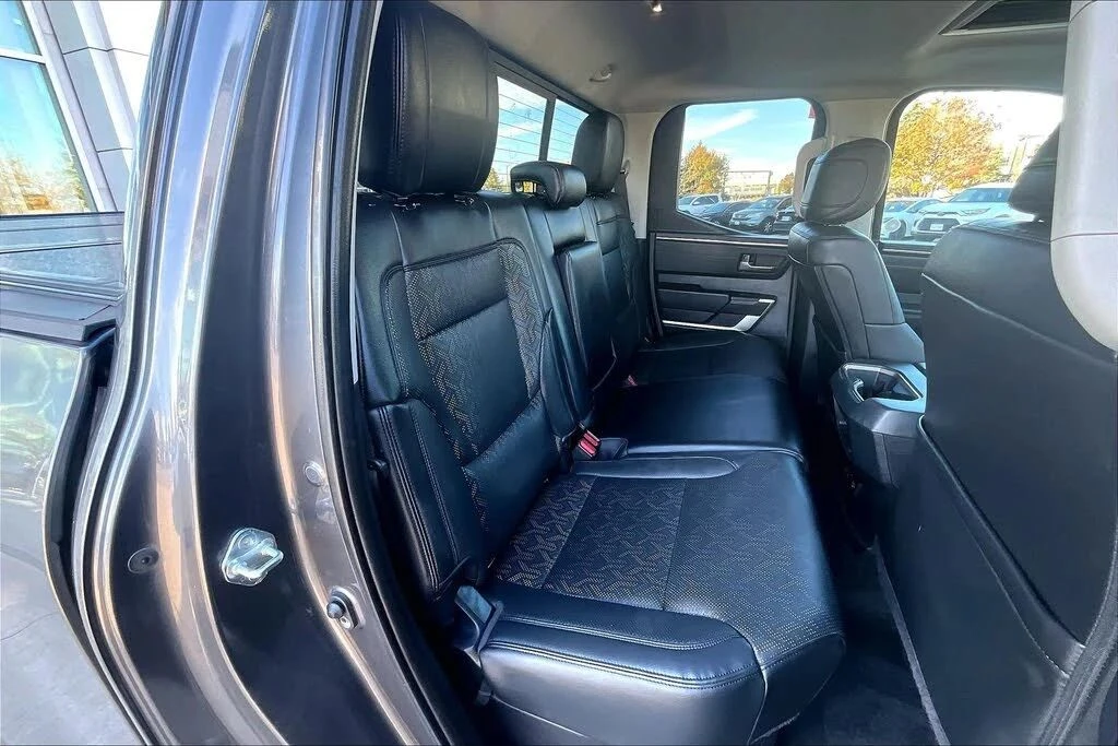 Toyota Tundra, снимка 9 - Автомобили и джипове - 56688070