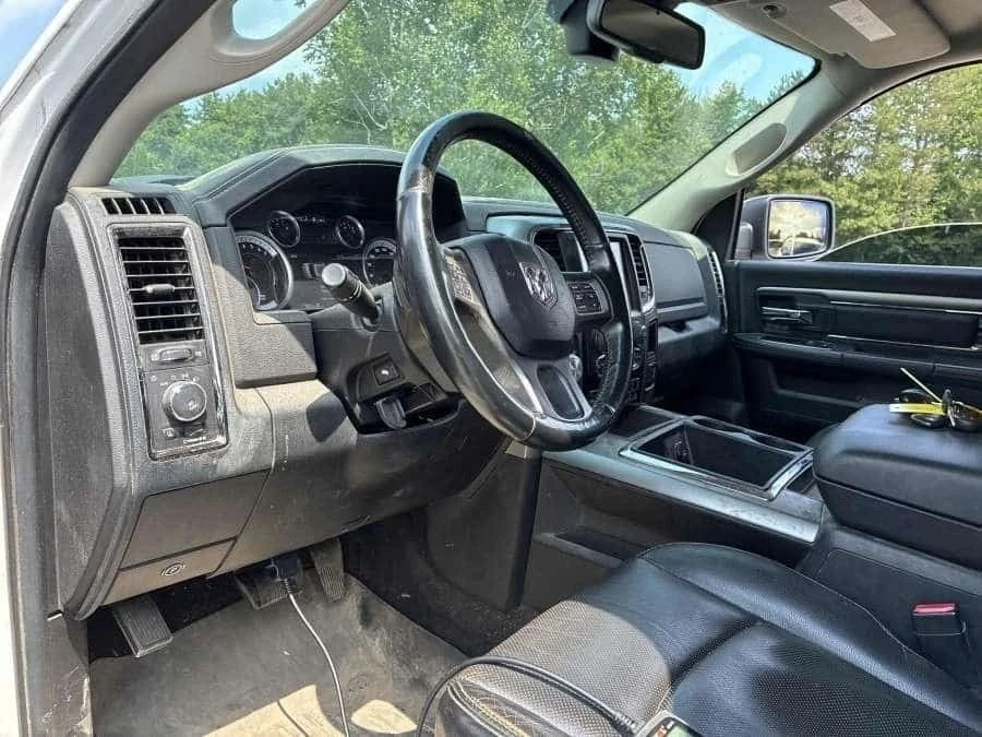 Dodge RAM 1500, снимка 3 - Автомобили и джипове - 56713441