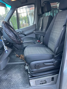 Mercedes-Benz Sprinter 319, снимка 11