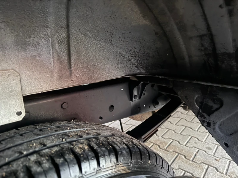 Iveco Daily 2.3, снимка 9 - Бусове и автобуси - 52407368