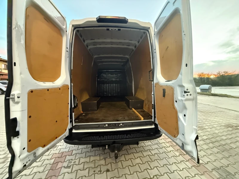 Iveco Daily 2.3, снимка 10 - Бусове и автобуси - 52407368