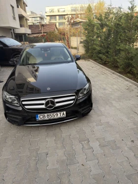 Mercedes-Benz E 220 4 matik, снимка 2
