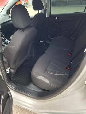 Peugeot 208, снимка 11